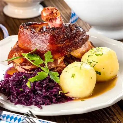 Schweinshaxe