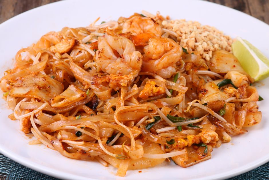 Pad thaï au poulet — photo du plat
